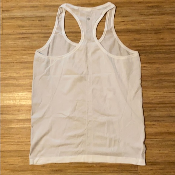 lululemon athletica Tops - Lululemon swiftly tech Razorback
